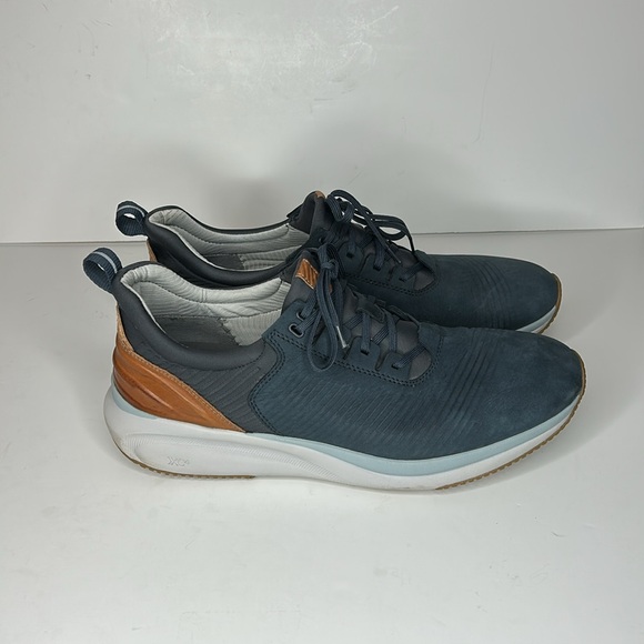 Johnston & Murphy XC4 TR1-Lux Hybrid Shoes - Picture 5 of 16